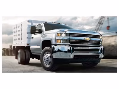 2025 Chevrolet Silverado 3500HD Chassis Cab 2