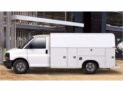 2026 Chevrolet Express 4500 Cutaway Van 1