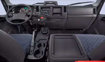 2025 Isuzu NPR-HD Standard Cab (N-Series Diesel) 5