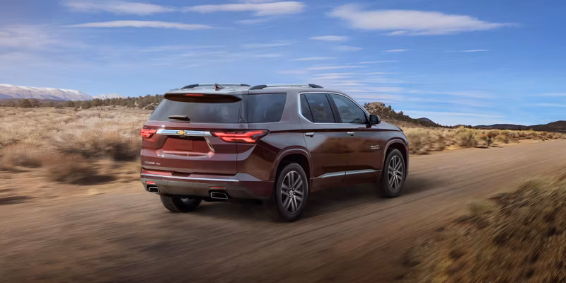 2025 Chevrolet TRAVERSE RS (AWD) - Image 13