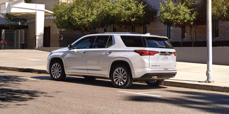 2025 Chevrolet TRAVERSE LT Cloth (FWD) - Image 17
