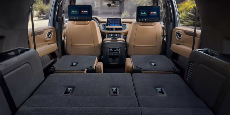 2026 Chevrolet Suburban Premier - Image 4