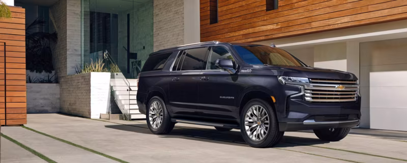 2025 Chevrolet SUBURBAN High Country - Image 2