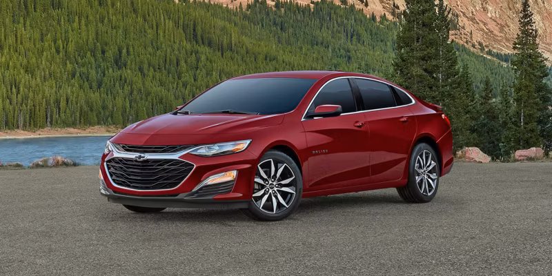 2025 Chevrolet MALIBU 2LT - Image 3