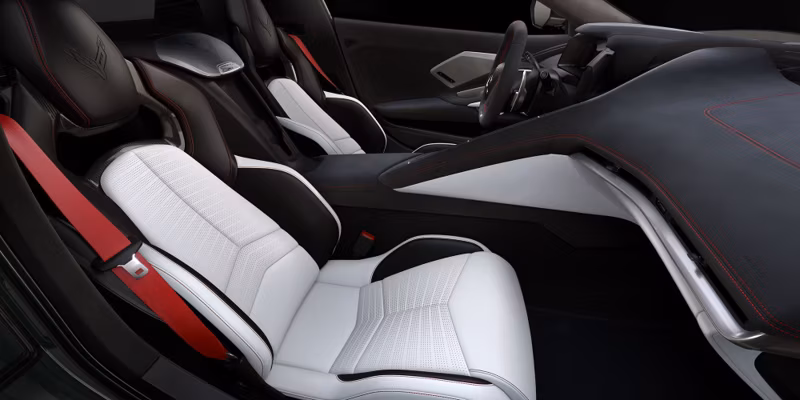 2025 Chevrolet CORVETTE Coupe 2LT - Image 17