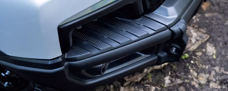 2025 Chevrolet SILVERADO LT Crew Cab, Short Bed (4WD) - Image 10