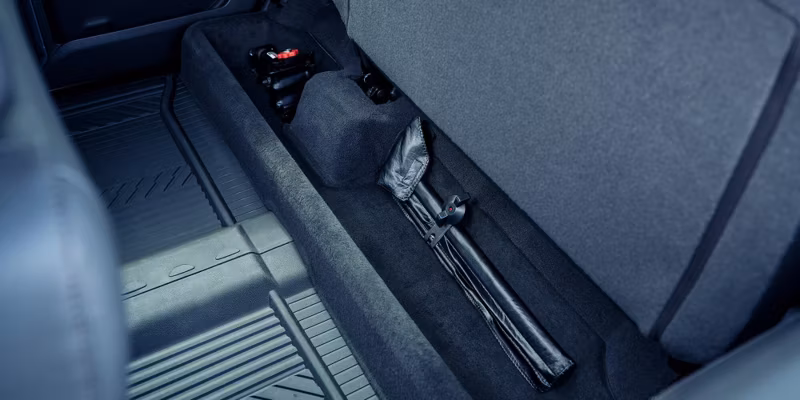 2025 Chevrolet SILVERADO LT Crew Cab, Short Bed (2WD) - Image 32