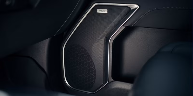 2025 Chevrolet SILVERADO LTZ Crew Cab, Short Bed (4WD) - Image 33