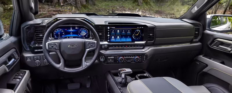 2025 Chevrolet SILVERADO Custom Trail Boss Crew Cab, Short Bed (4WD) - Image 7