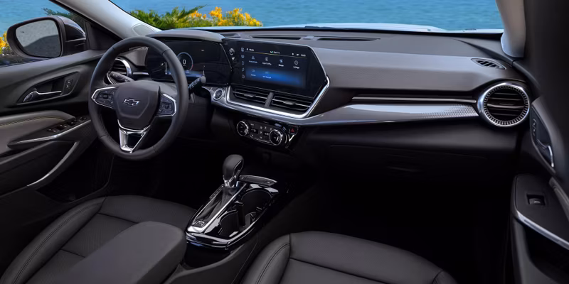 2025 Chevrolet Trax (1RS) - Image 15