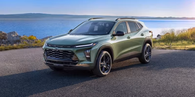 2025 Chevrolet Trax (LS) 2