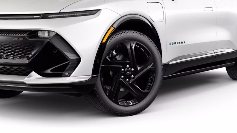2025 Chevrolet Equinox EV 3RS FWD - Image 40