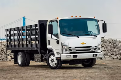 2026 Chevrolet Low Cab Forward 7500 XD Regular 2
