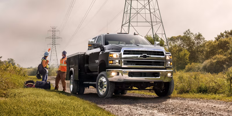 2026 Chevrolet Silverado 4500 HD Regular Cab - Image 5
