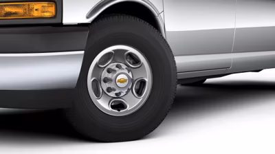 2026 Chevrolet Express Passenger 3500 Extended Wheelbase (LT, RWD) 23