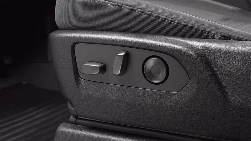 2025 Chevrolet Silverado 2500 HD Double Cab Standard Bed (Custom, 4WD) - Image 37