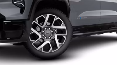 2025 Chevrolet Silverado EV RST - Max Range (4WD) 17
