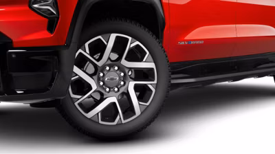 2025 Chevrolet Silverado EV RST - Max Range (4WD) 24