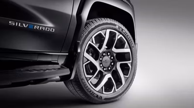 2025 Chevrolet Silverado EV RST - Max Range (4WD) 27