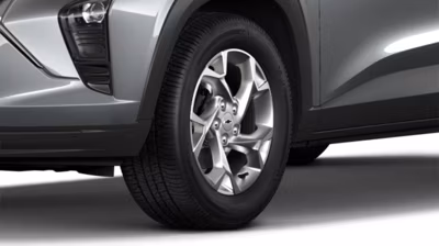2026 Chevrolet Trax LS (FWD) 32