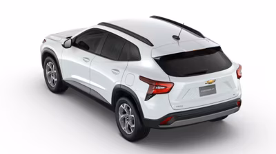 2026 Chevrolet Trax LT (FWD) 2