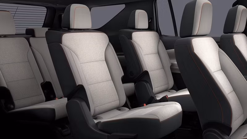 2026 Chevrolet Traverse High Country (AWD) - Image 32
