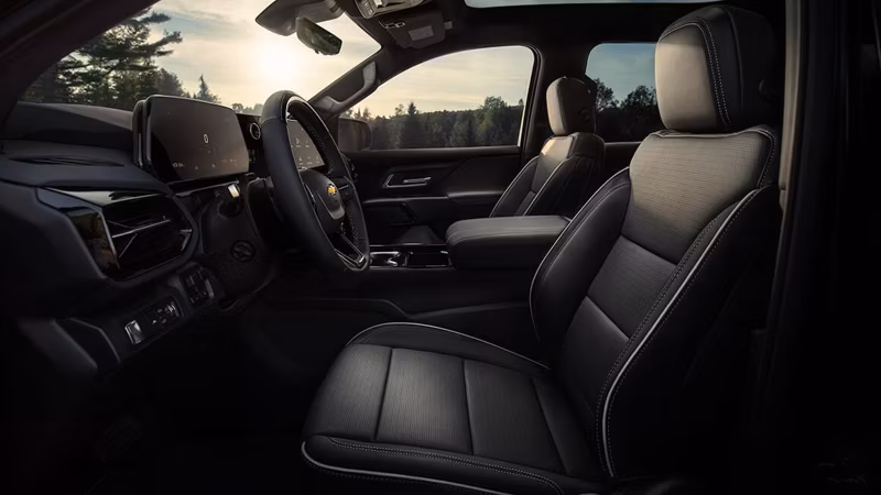 2026 Chevrolet Silverado EV Trail Boss - Extended Range (4WD) - Image 36
