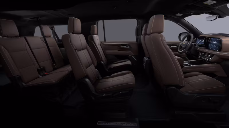 2025 Chevrolet Suburban High Country 2WD - Image 39