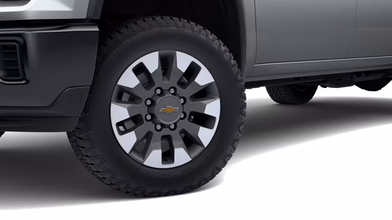 2026 Chevrolet Silverado 2500 HD Crew Cab Standard Bed Custom RWD - Image 7