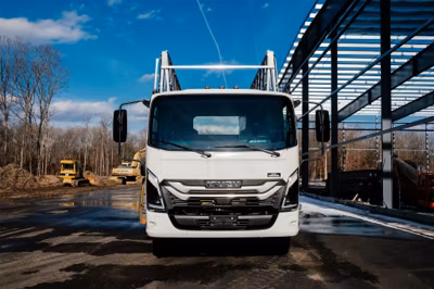 2026 Isuzu NRR Derate Standard Cab (Class 5 Diesel) 27