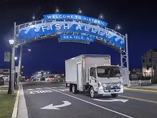 2026 Isuzu NRR Derate Standard Cab (Class 5 Diesel) 150 in Wheelbase - Image 22